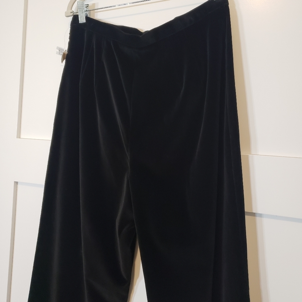 Talbots Vintage Velour Hi Rise Pants Black Size 12 Stretch Pleated - Picture 11 of 14